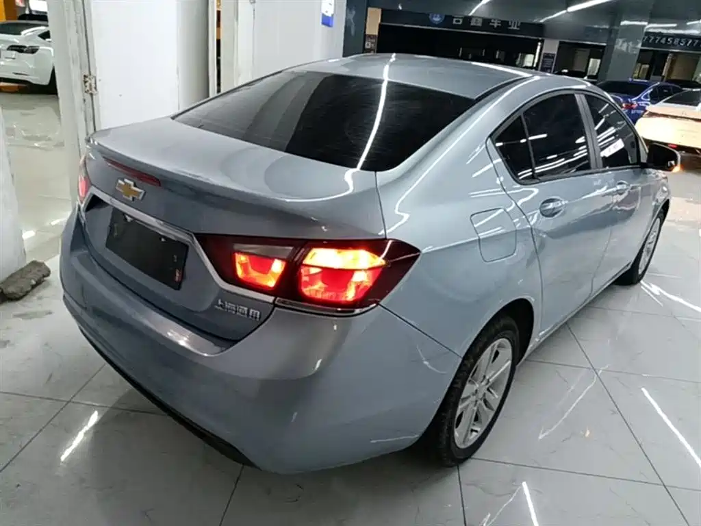 Chevrolet Cruze 2015 — фото 7