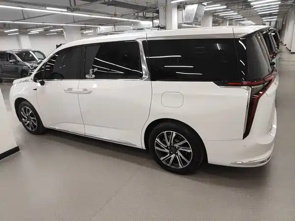 Maxus G90 2023