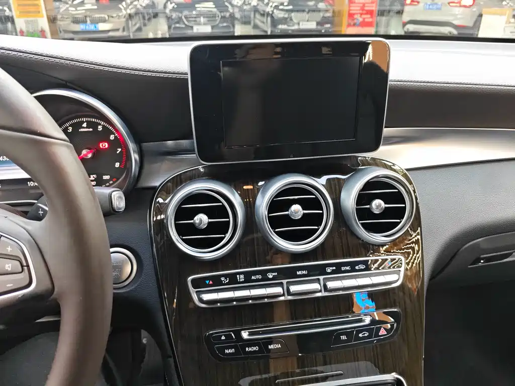 Mercedes-Benz GLC 2016