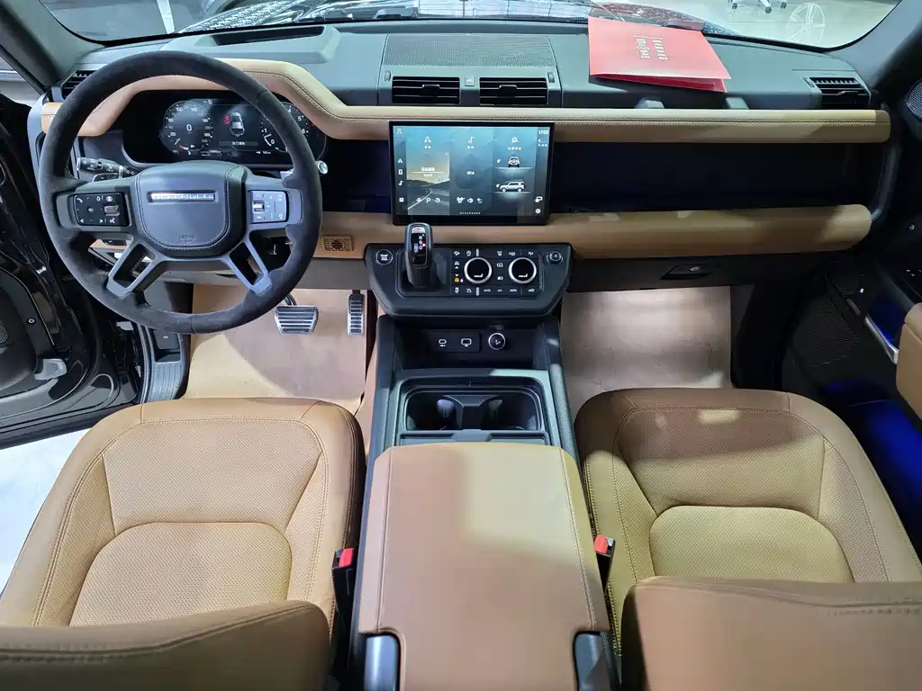 Land Rover Defender 2024 — фото 14