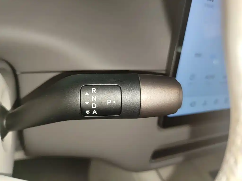 Li Auto i8 2025 — фото 14