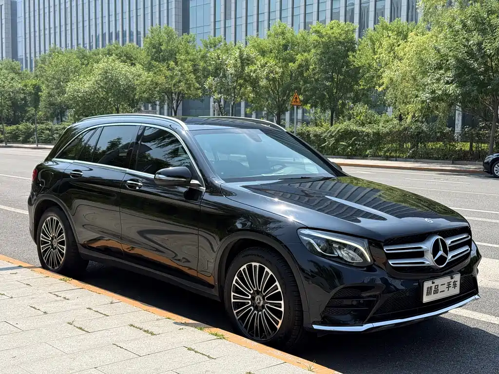Mercedes-Benz GLC 2019 — фото 21
