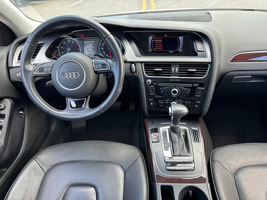 Audi A4L 2012 — фото 17
