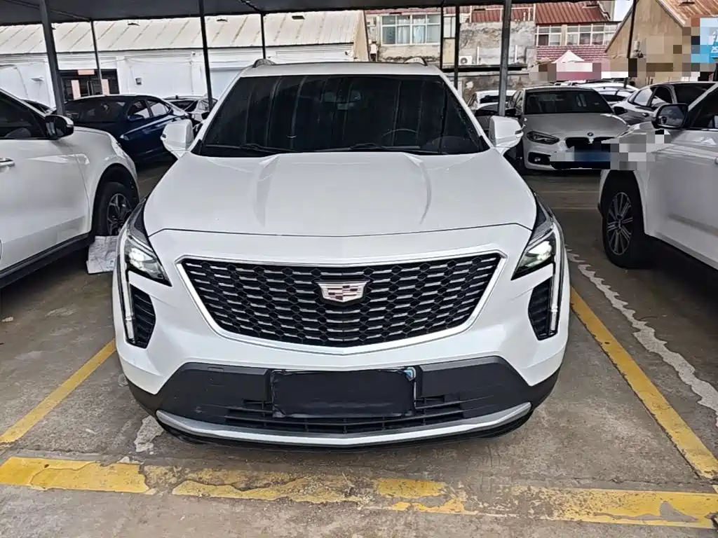 Cadillac XT4 2020 — фото 3