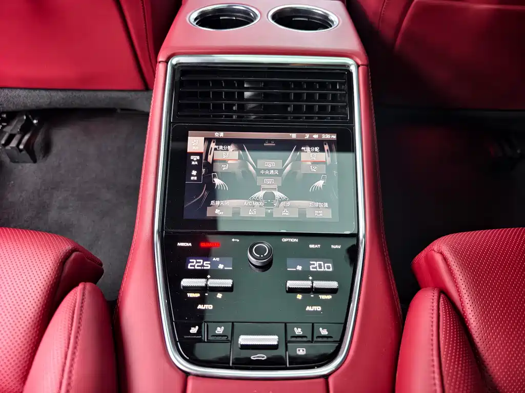 Porsche Panamera 2022 — фото 14