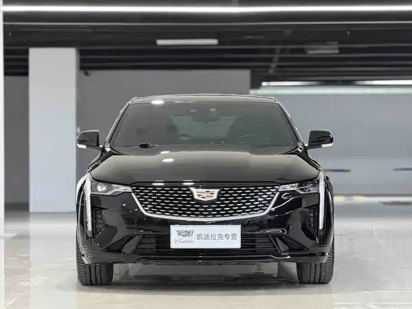Cadillac CT4 2023