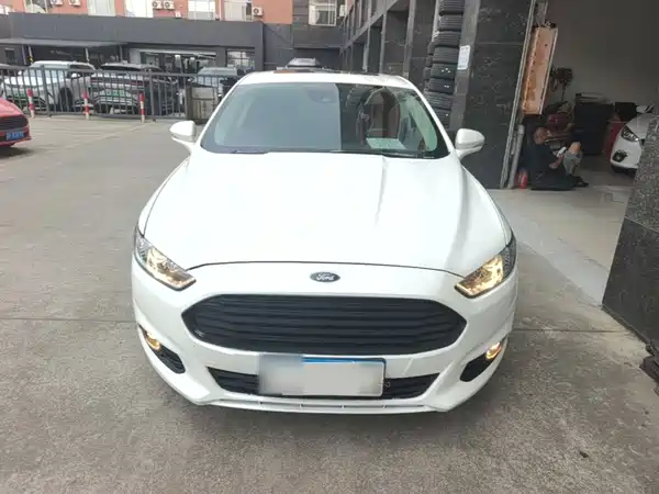 Ford Mondeo 2015