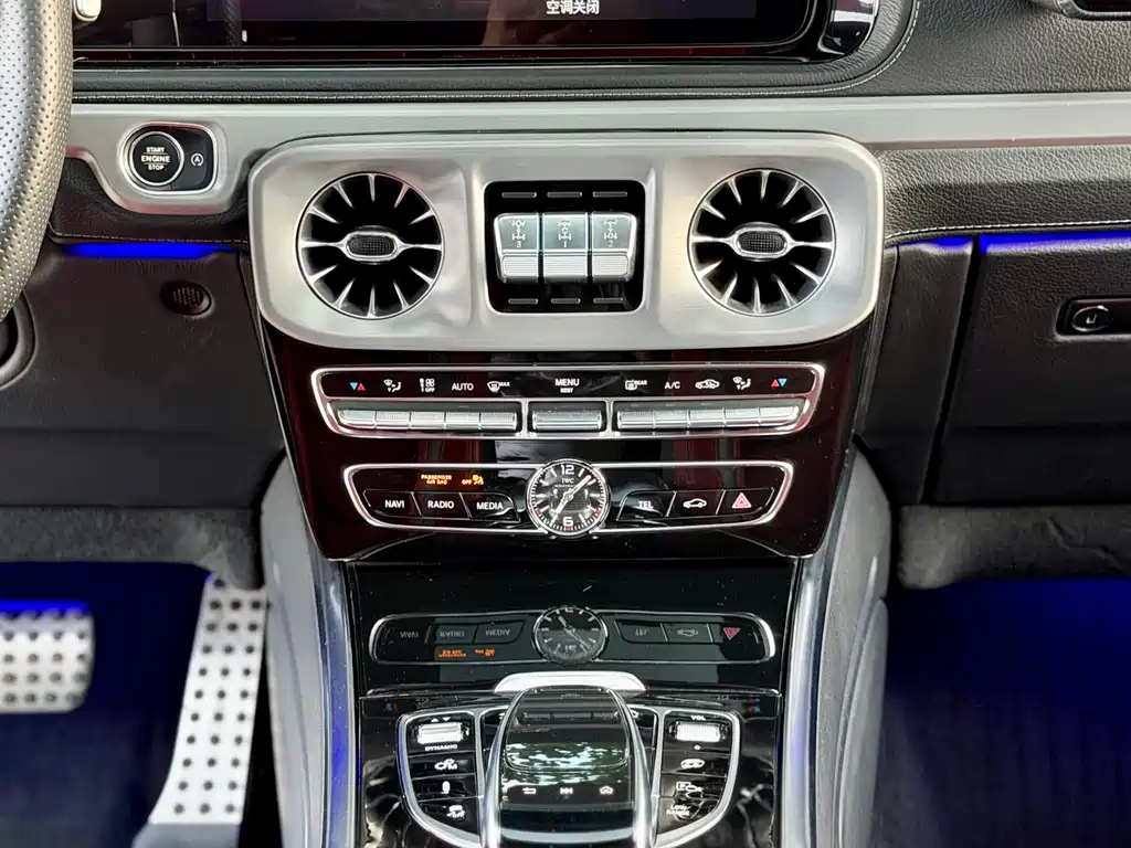 Mercedes-Benz G-Class AMG 2021 — фото 15