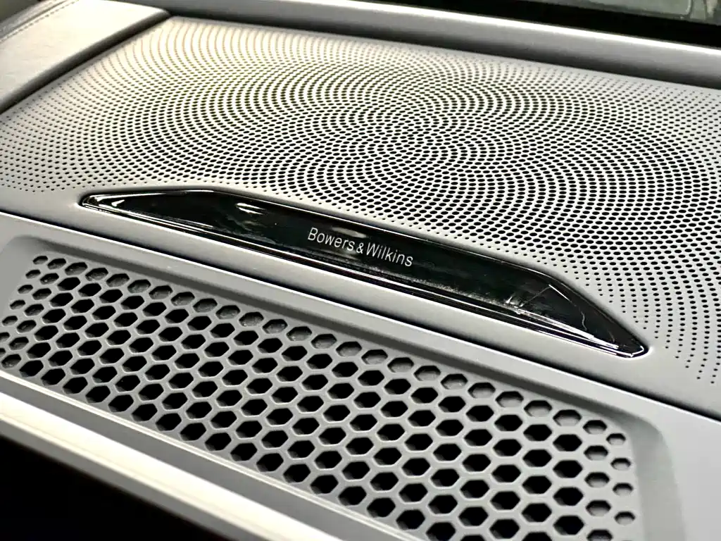 BMW 8 Series 2022 — фото 23