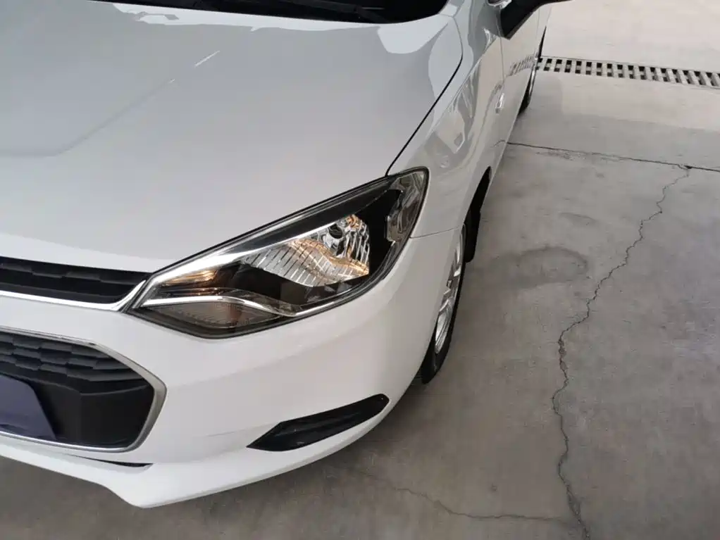 Chevrolet Lefeng RV 2018 — фото 24