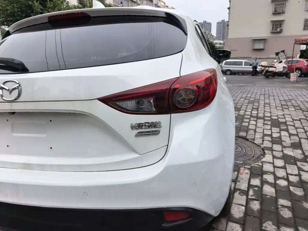 Mazda 3 Angkesela 2015 — фото 8