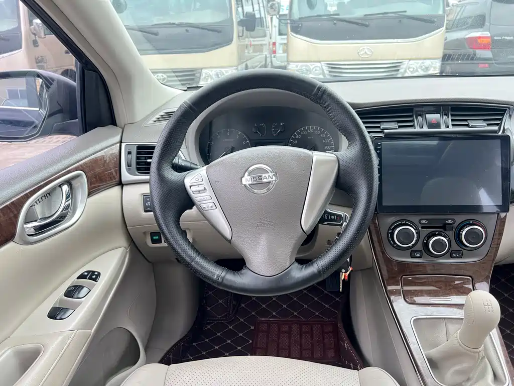 Nissan Sylphy 2014 — фото 15