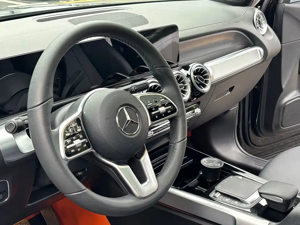 Mercedes-Benz GLB 2022 — фото 14