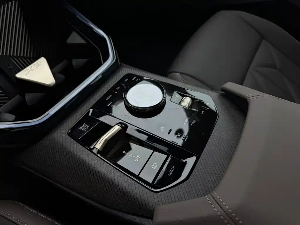 BMW X3 2025 — фото 11
