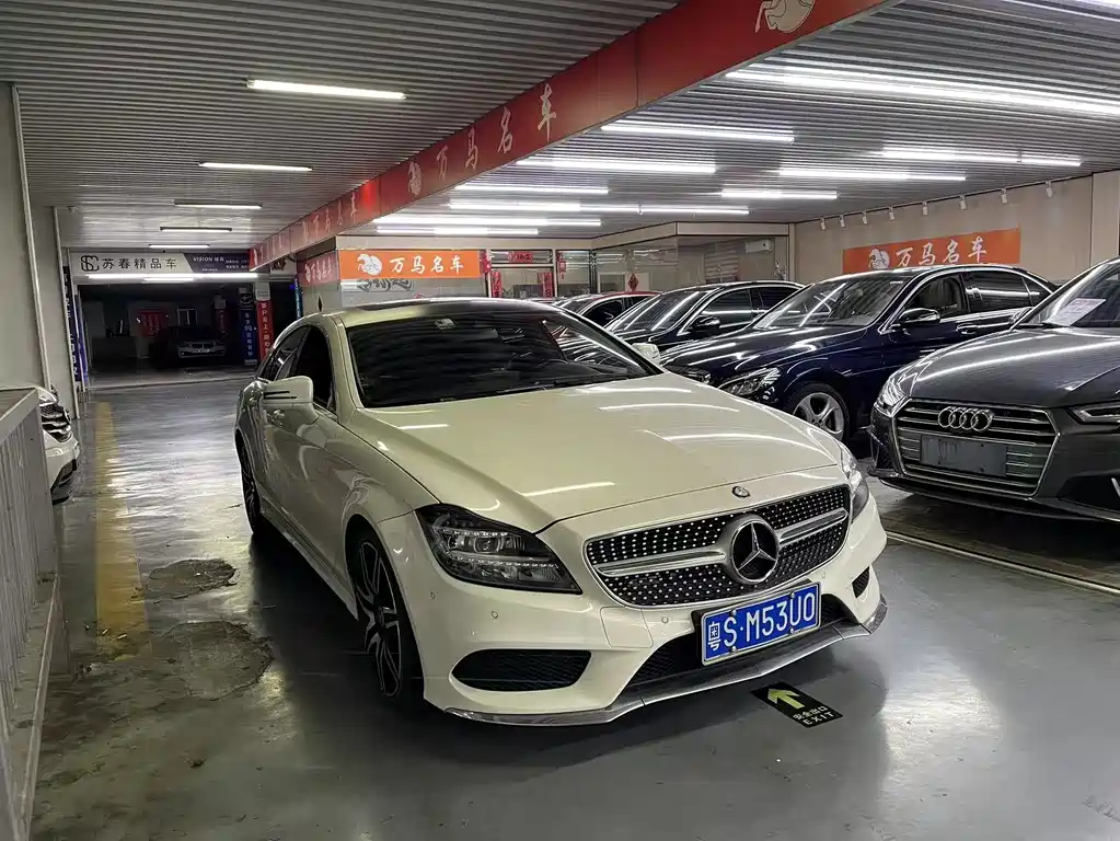 Mercedes-Benz CLS 2015