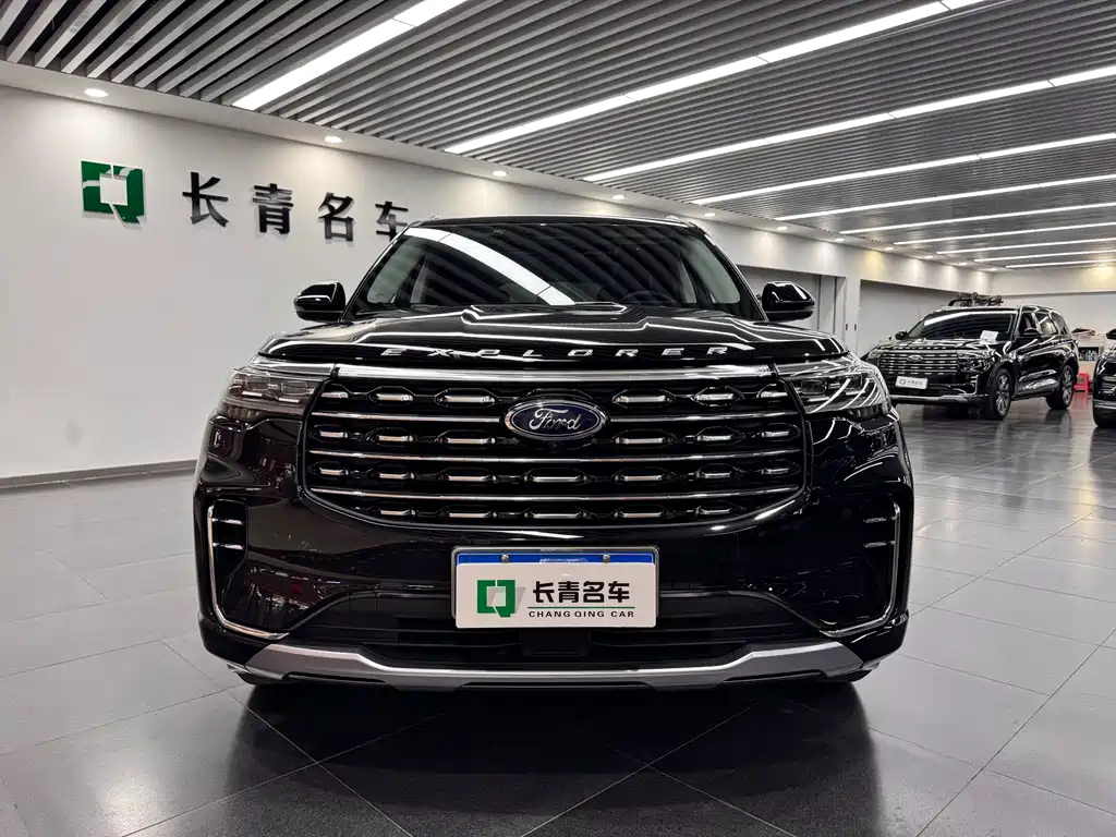 Ford Explorer 2025 — фото 2