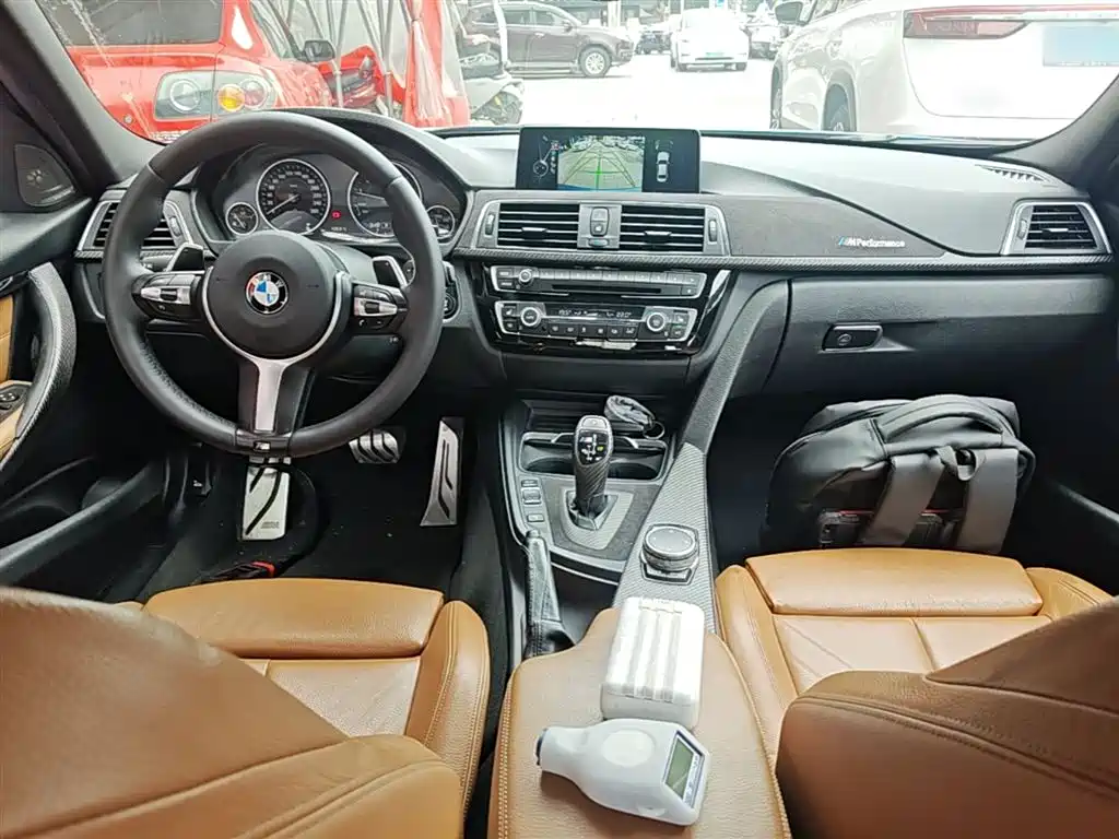 BMW 3 Series 2016 — фото 10