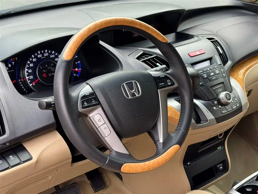 Honda Odyssey 2011