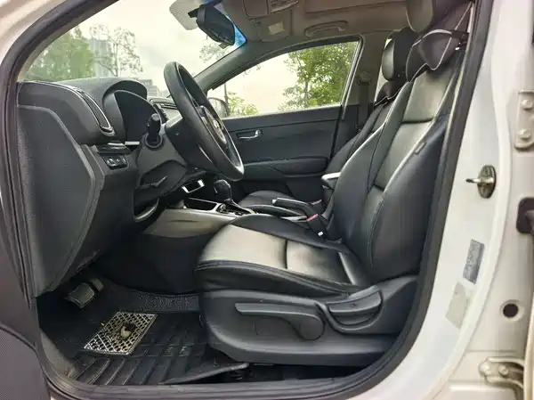 Kia KX3 2015