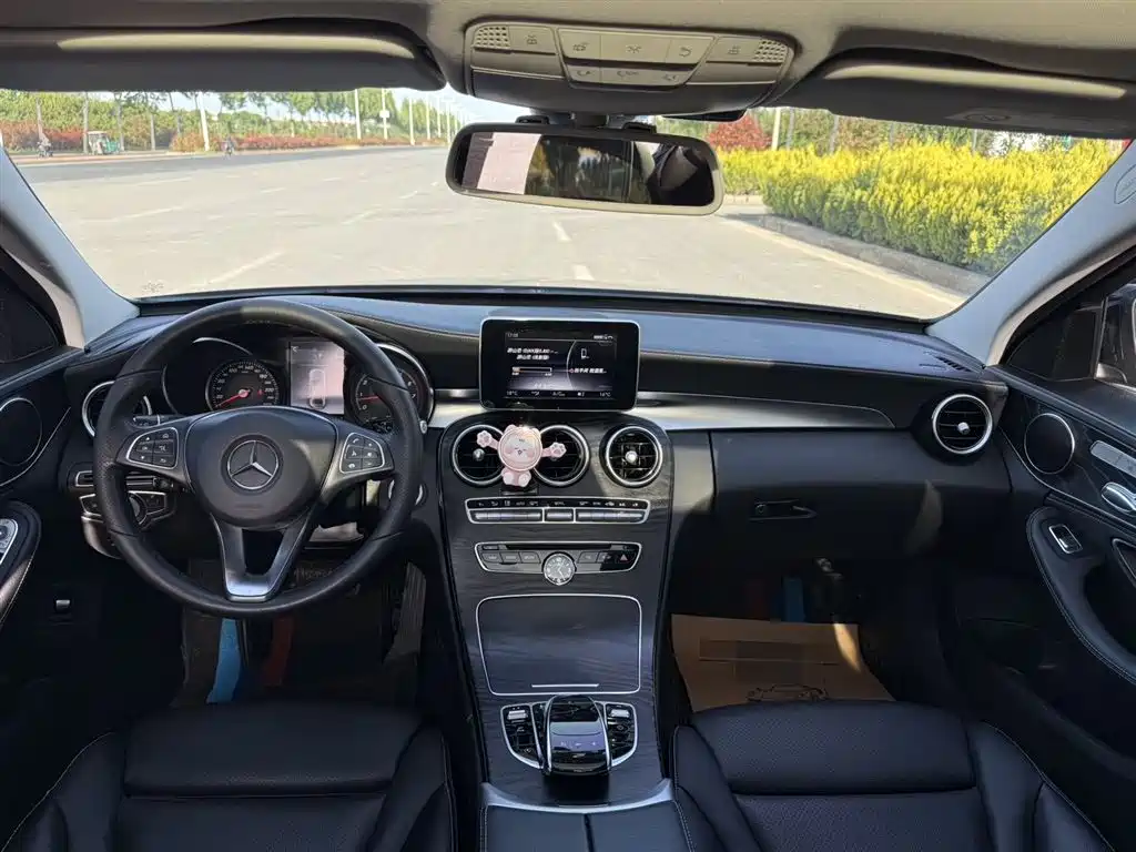 Mercedes-Benz C-Class 2018