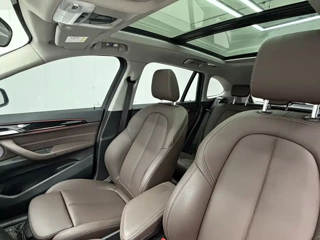 BMW X1 2022 — фото 15