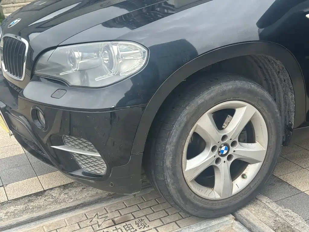 BMW X5 2011 — фото 23