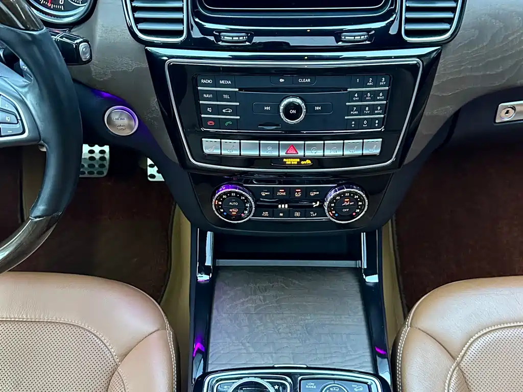 Mercedes-Benz GLS 2018 — фото 20