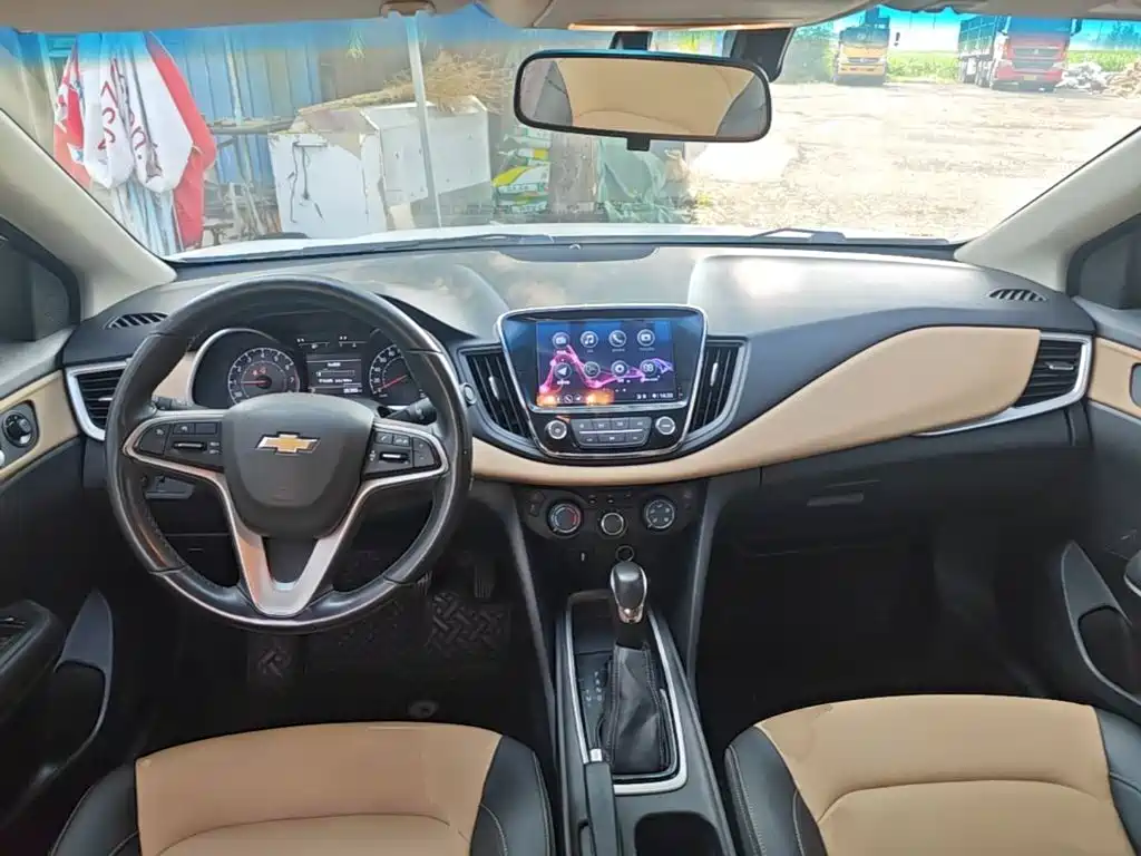 Chevrolet Cruze 2021 — фото 10
