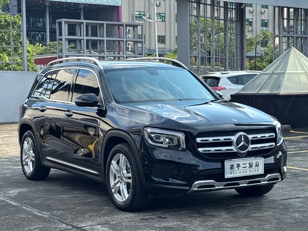 Mercedes-Benz GLB 2020