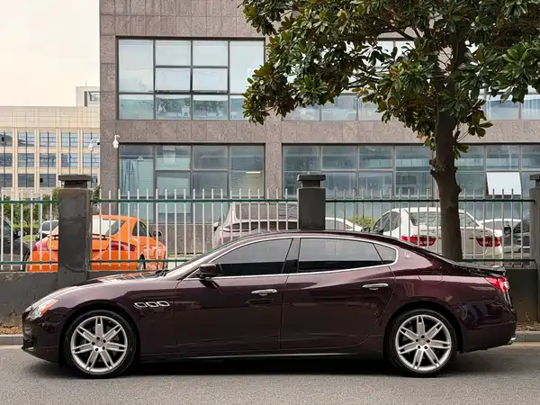 Maserati Quattroporte 2015