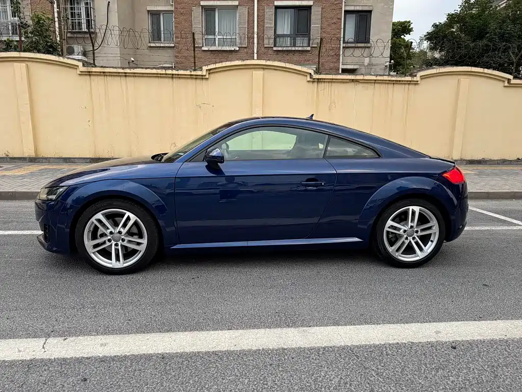 Audi TT 2016 — фото 7