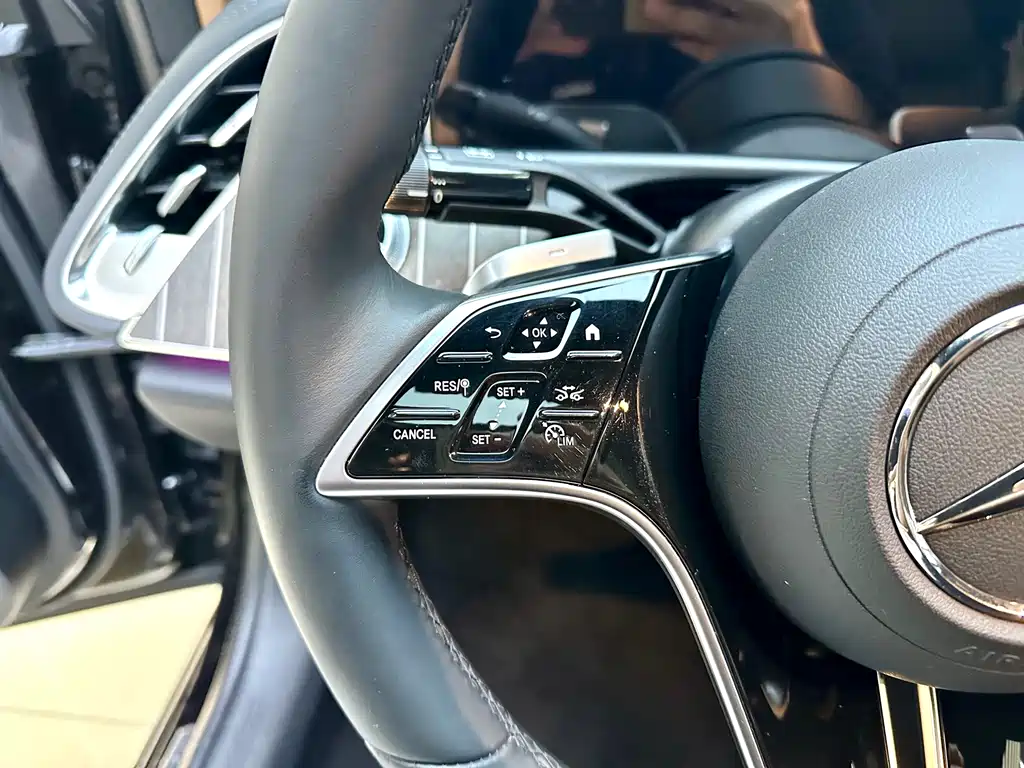 Mercedes-Benz E-Class 2024 — фото 15