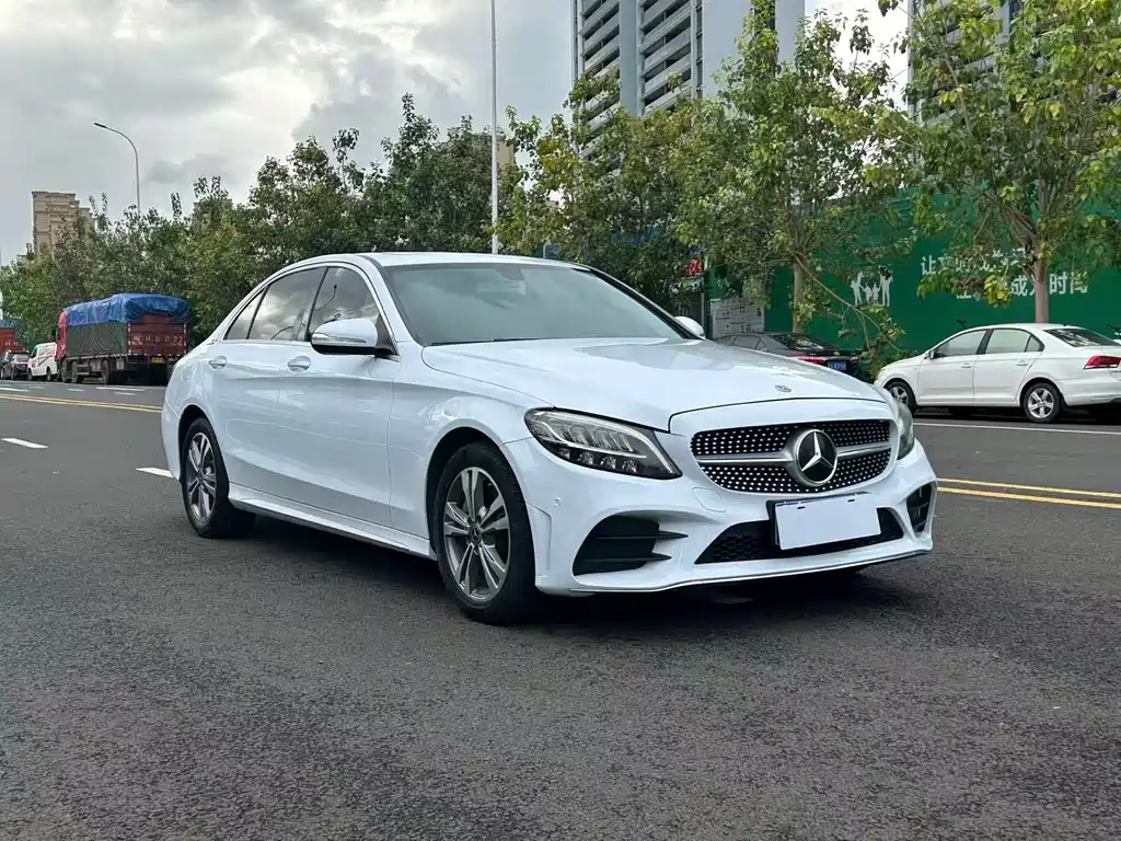 Mercedes-Benz C-Class 2020 — фото 3