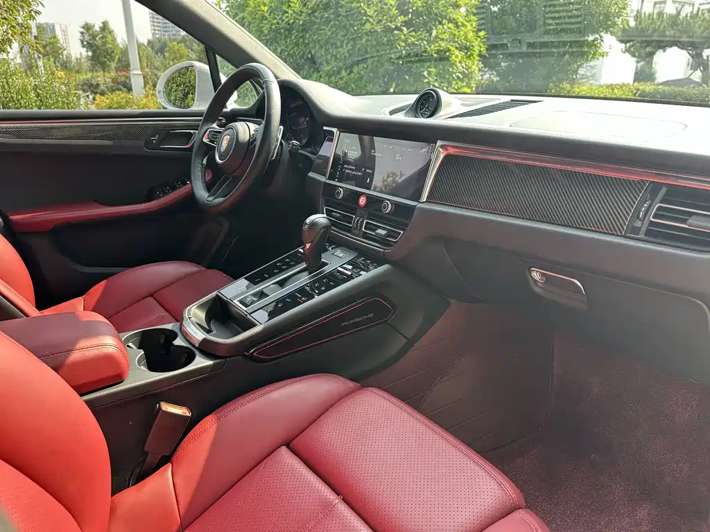 Porsche Macan 2023