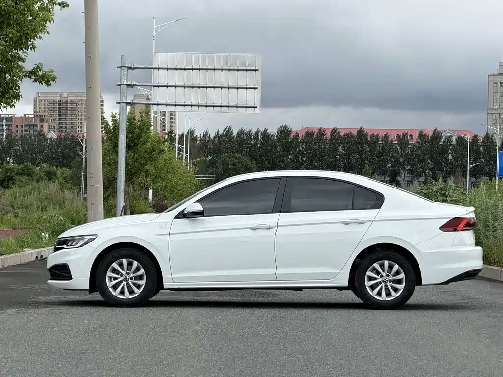 Volkswagen Bora 2022