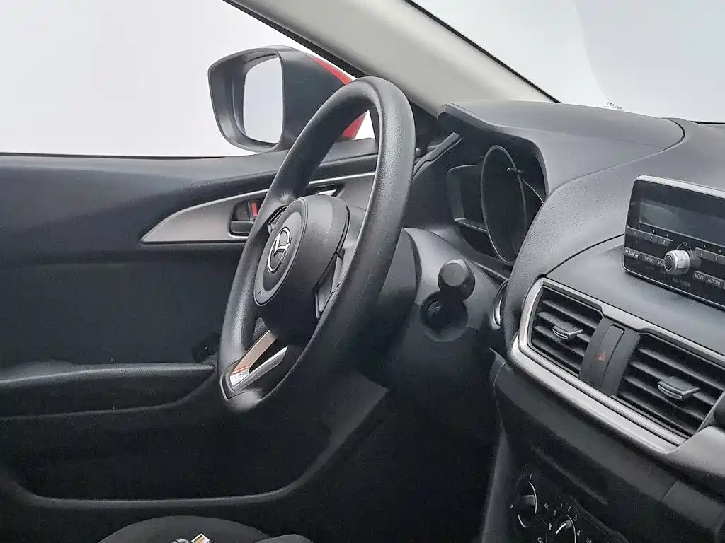Mazda 3 Axela 2018 — фото 22