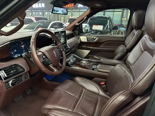 Lincoln Navigator 2018
