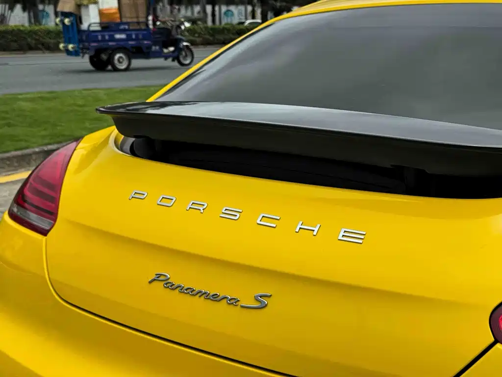 Porsche Panamera 2014 — фото 10