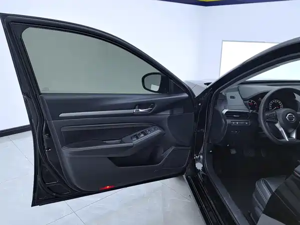 Nissan Teana 2021