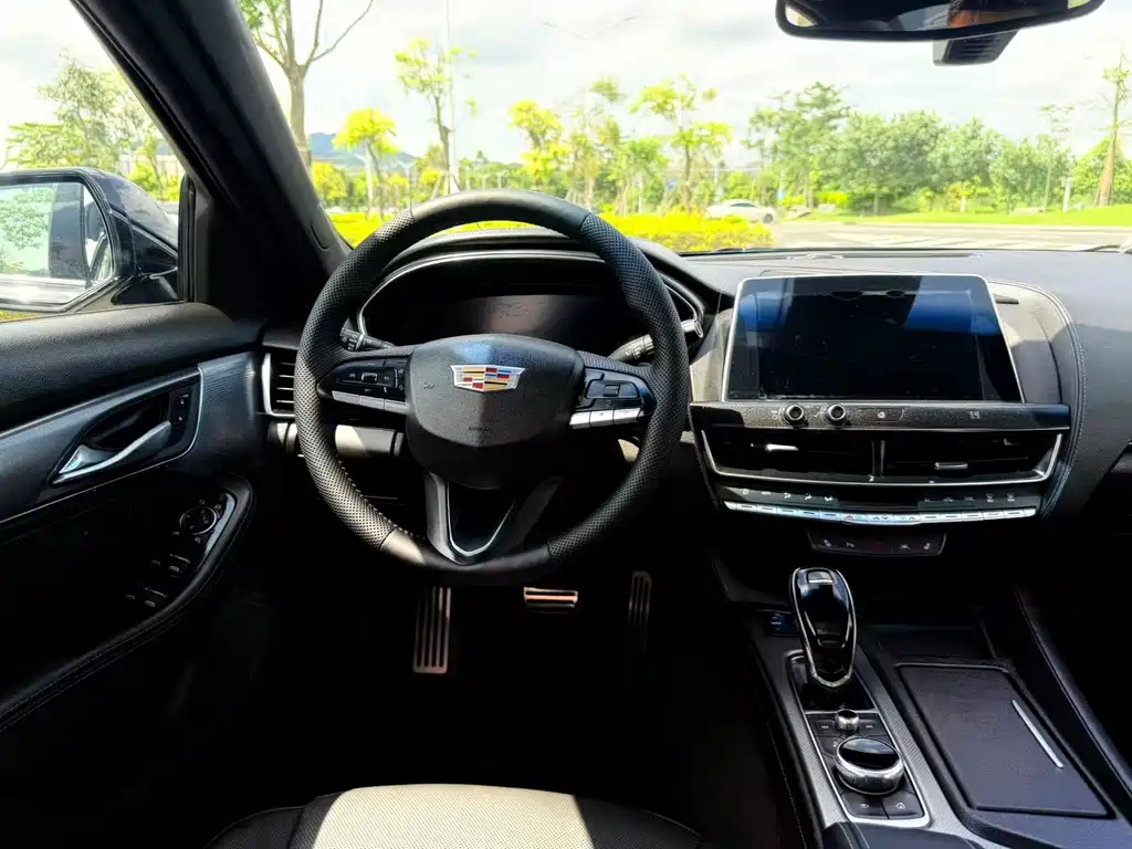 Cadillac CT5 2021 — фото 12