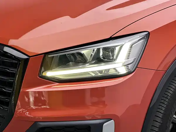 Audi Q2L 2018