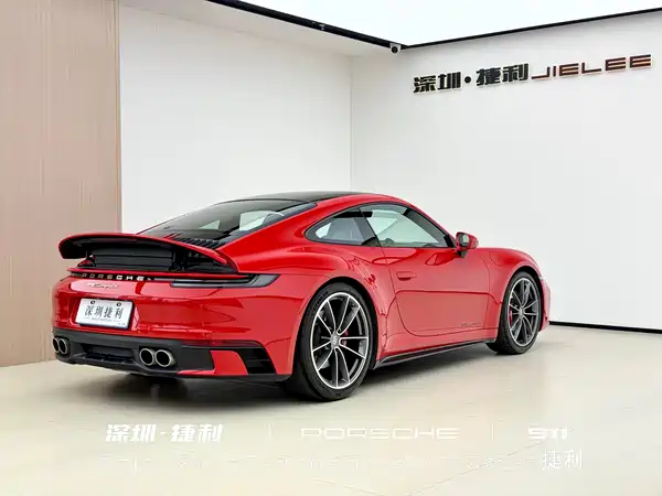 Porsche 911 2019