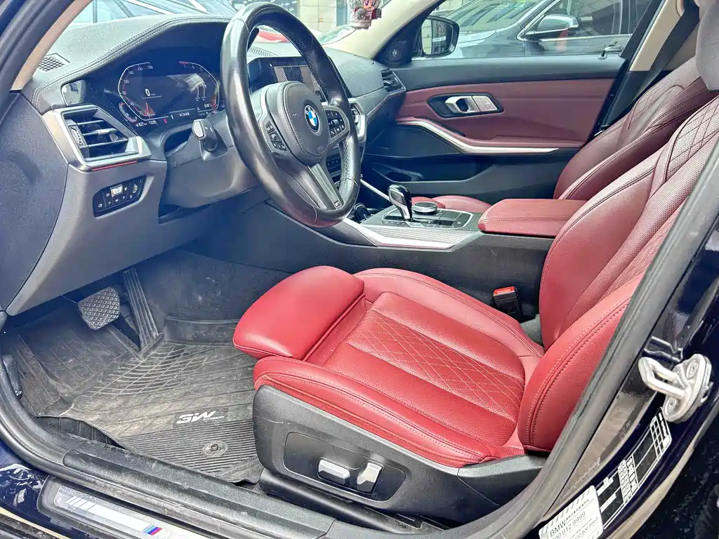 BMW 3 Series 2022 — фото 13