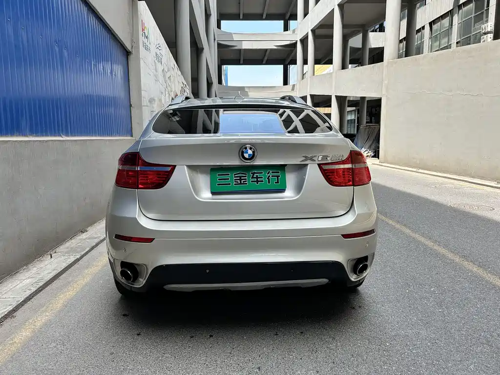 BMW X6 2012