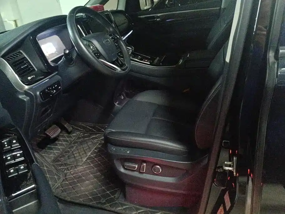 GAC Trumpchi M8 2021 — фото 9