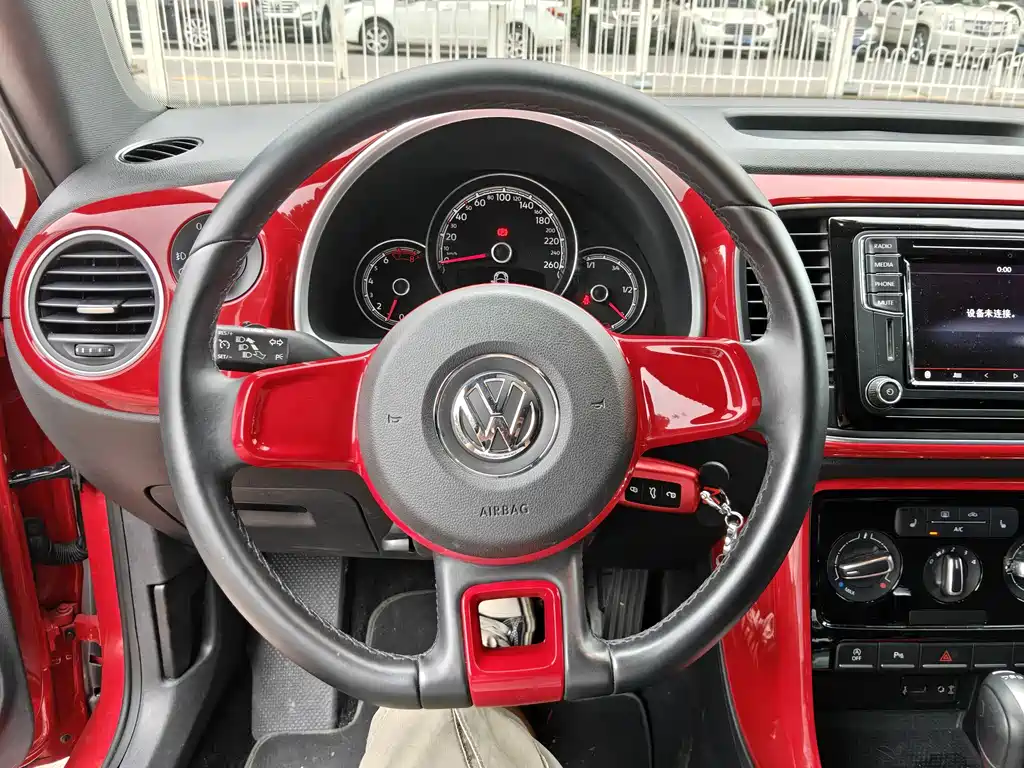 Volkswagen Beetle 2017