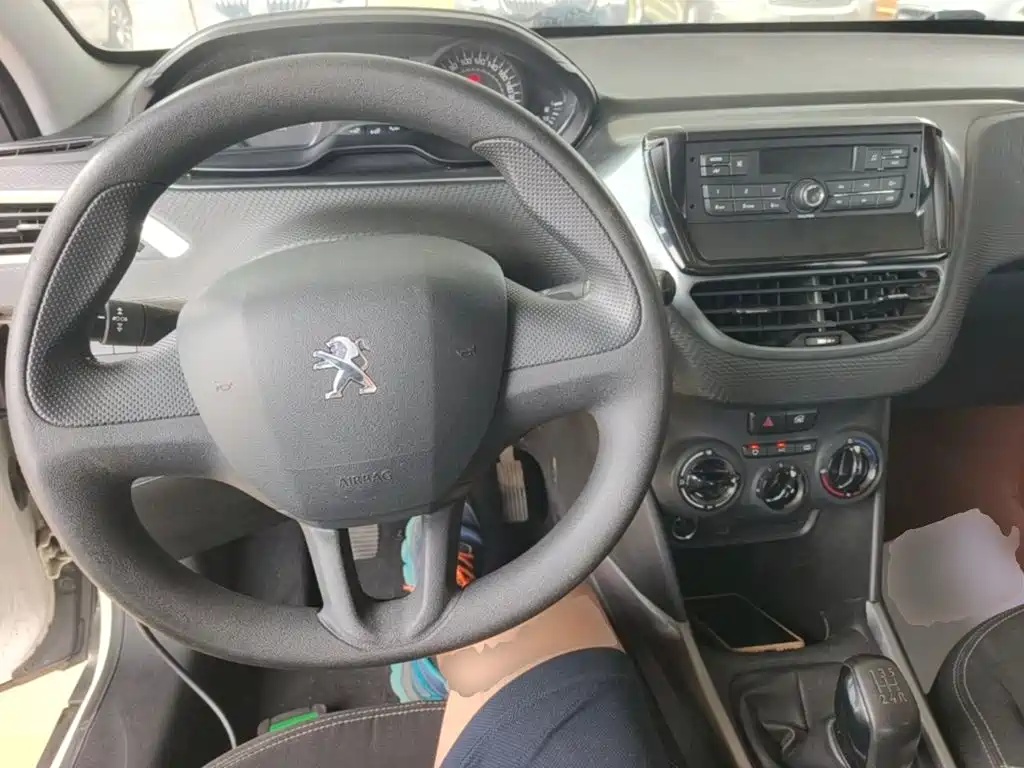 Peugeot 2008 2017