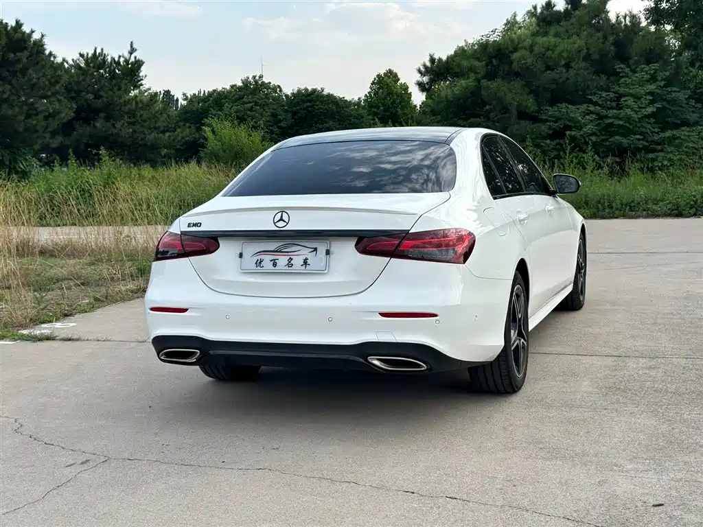 Mercedes-Benz E-Class 2021