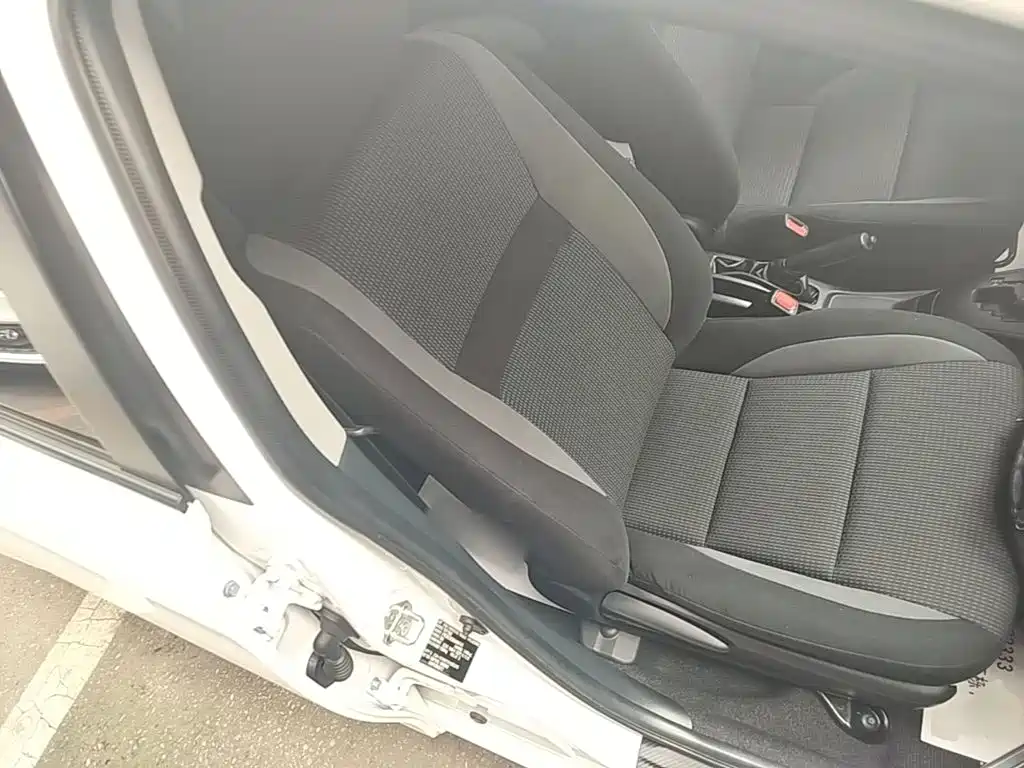 Toyota Vios FS 2021 — фото 25