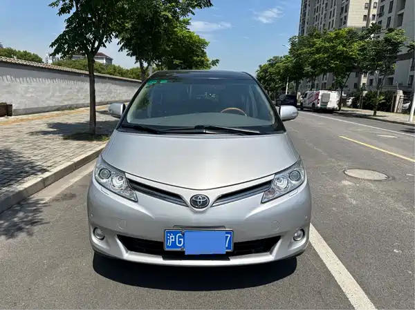 Toyota Previa 2006